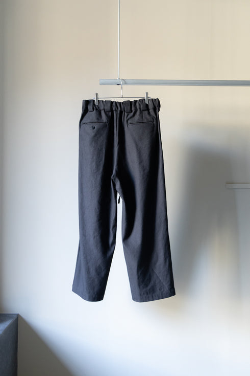 別注【Blanc YM】"バックリネンヘリンボーンオーバーサイズパンツ"